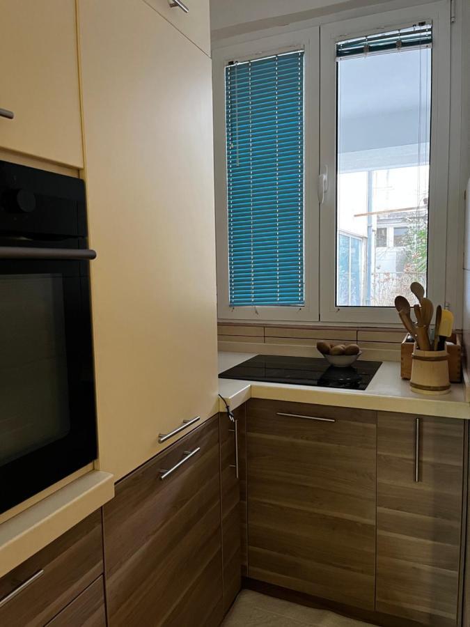 Kuljaca Daire Budva